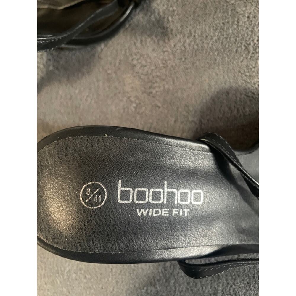 Boohoo Black Strappy Mid-Heel Sandals View 5